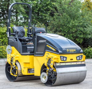 BOMAG BW 120 AD-5 Tandem Vibratory Roller