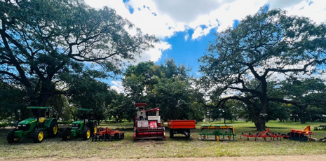 LonAgro Mozambique and Instituto Agrário De Chimoio Join Forces